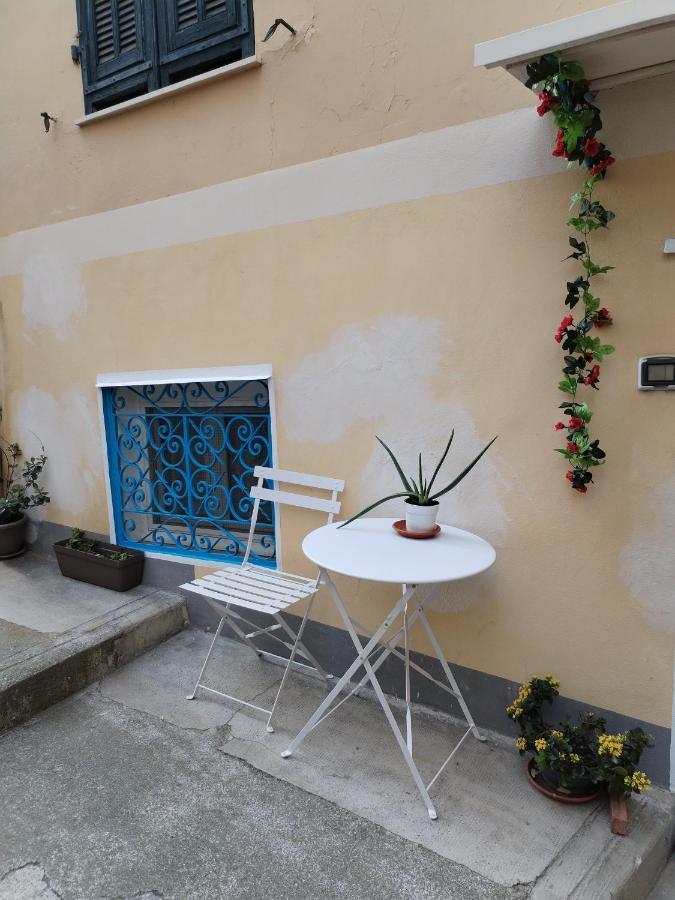 La Tavernetta Del Peo Casa Vacanze Sanremo Exterior foto